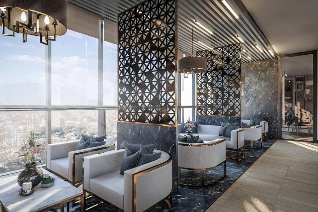Modern Style Room With Sky Pool 古城边天际泳池公寓 Chiang Mai Dış mekan fotoğraf